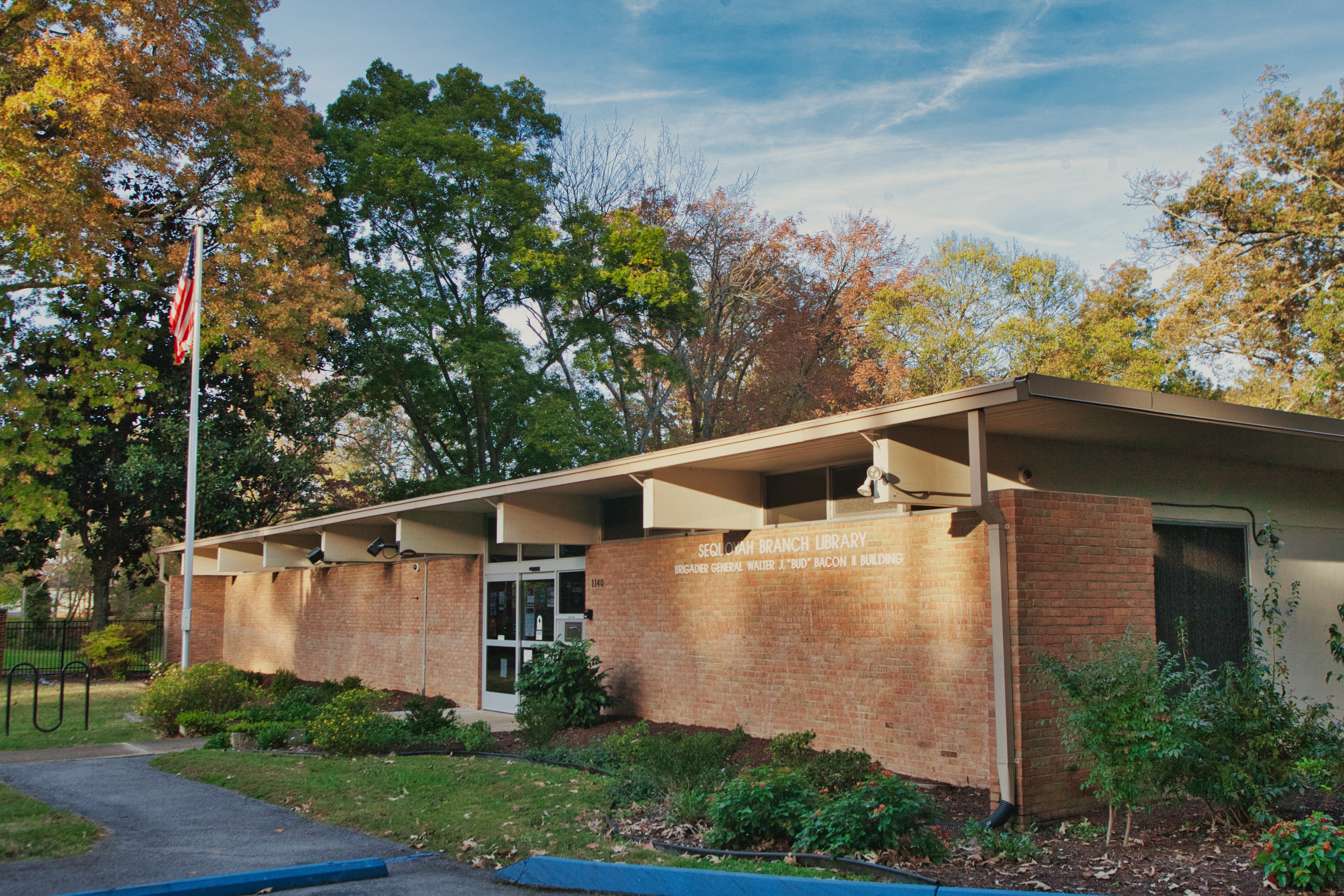 Sequoyah Branch Library
