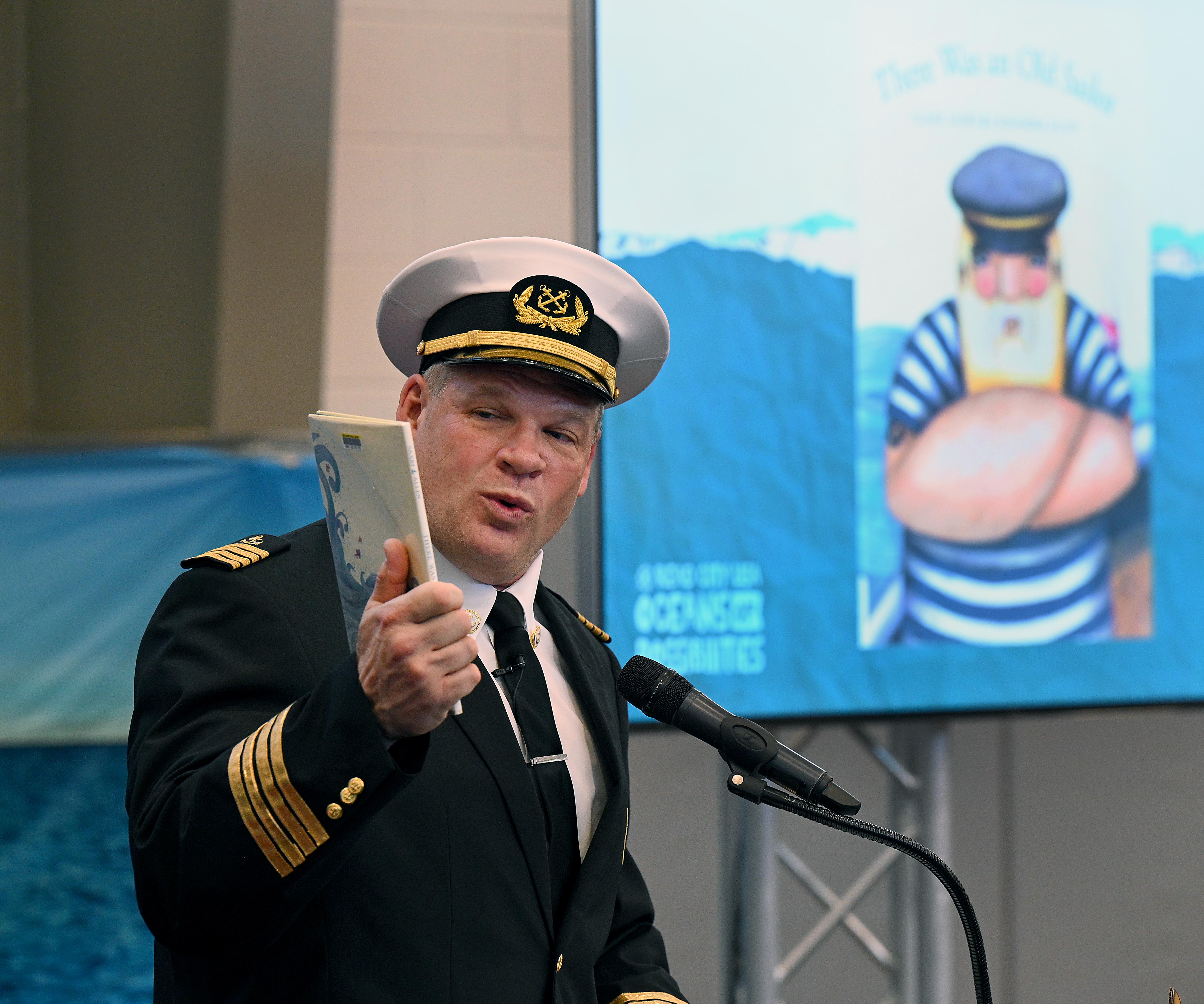 Mayor Glen Jacobs reading at the Oceans of Possibilities launch event. 