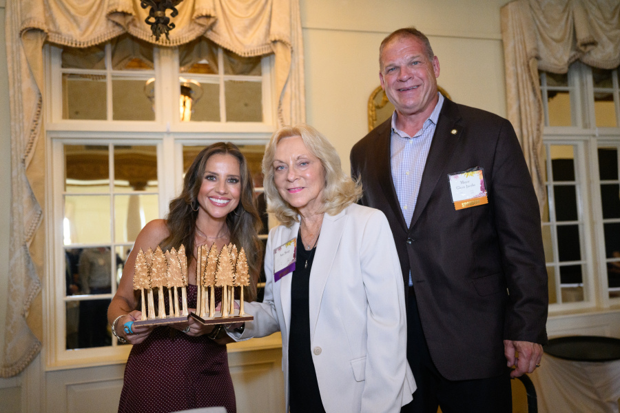 Abby Ham, of WBIR and Mayor Glenn Jacobs present award to Ann Staup