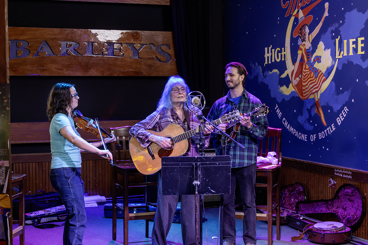 Alice Gerrard and bandmates perform at Barley's